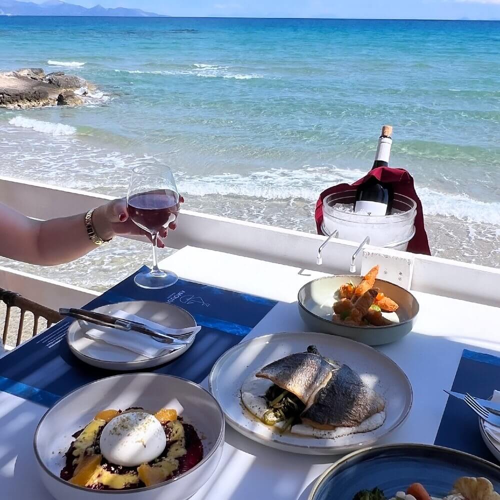 Amoudi Seaside Restaurant